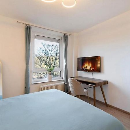 Charmentes Privatzimmer Mit Kueche, Naturgebiet Düsseldorf Zewnętrze zdjęcie