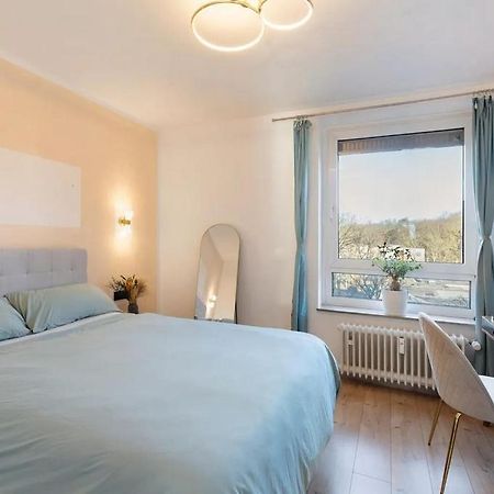 Charmentes Privatzimmer Mit Kueche, Naturgebiet Düsseldorf Zewnętrze zdjęcie
